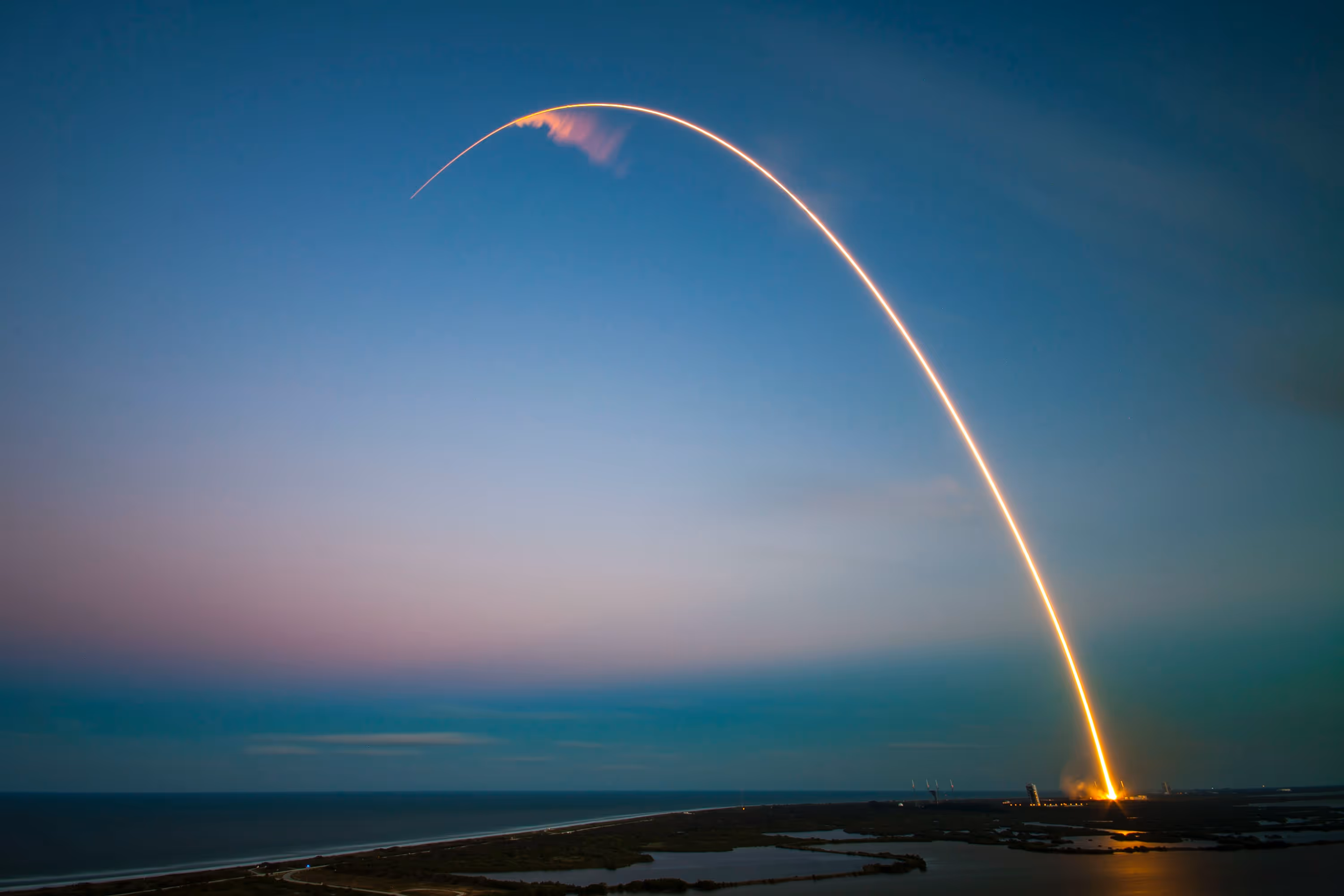 Blog post thumbnail: 10 Ways to Use Everyday Email to Boost Traffic (and Leads)